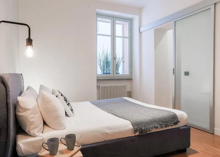 Mg - By My In Appartement Côme